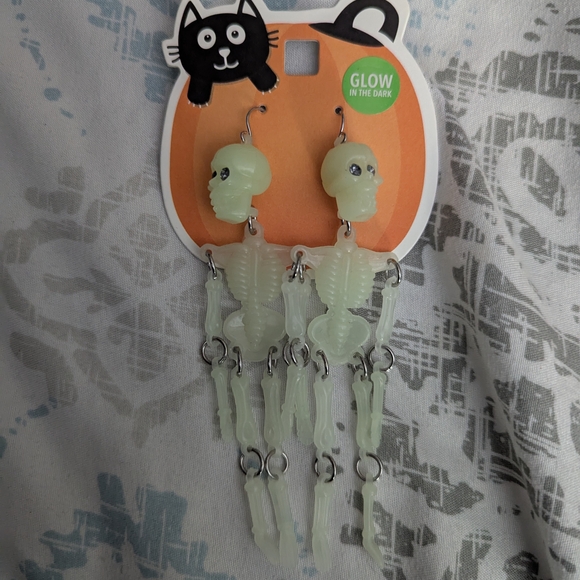 Jewelry - Glow-in-the-Dark Skeleton Earrings for Kids